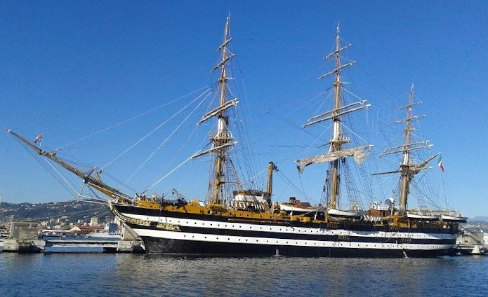 Bartender embarcado - porto La Spezia